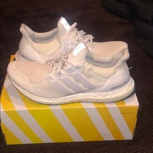 White adidas Ultra Boost